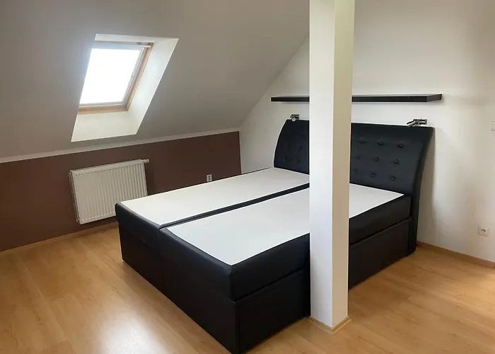 Villa Rodinny Dum Divisov U Benesova, Na Spravedlnosti 276 Vlašim